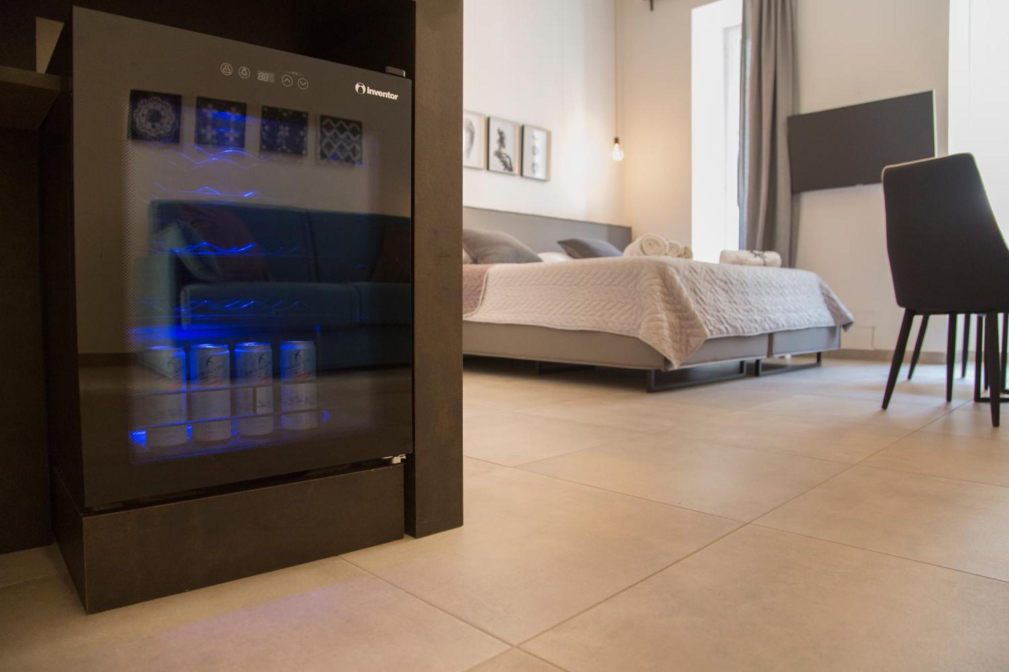 Plebiscitum 2.0 Bed & Breakfast Наполи Стая снимка