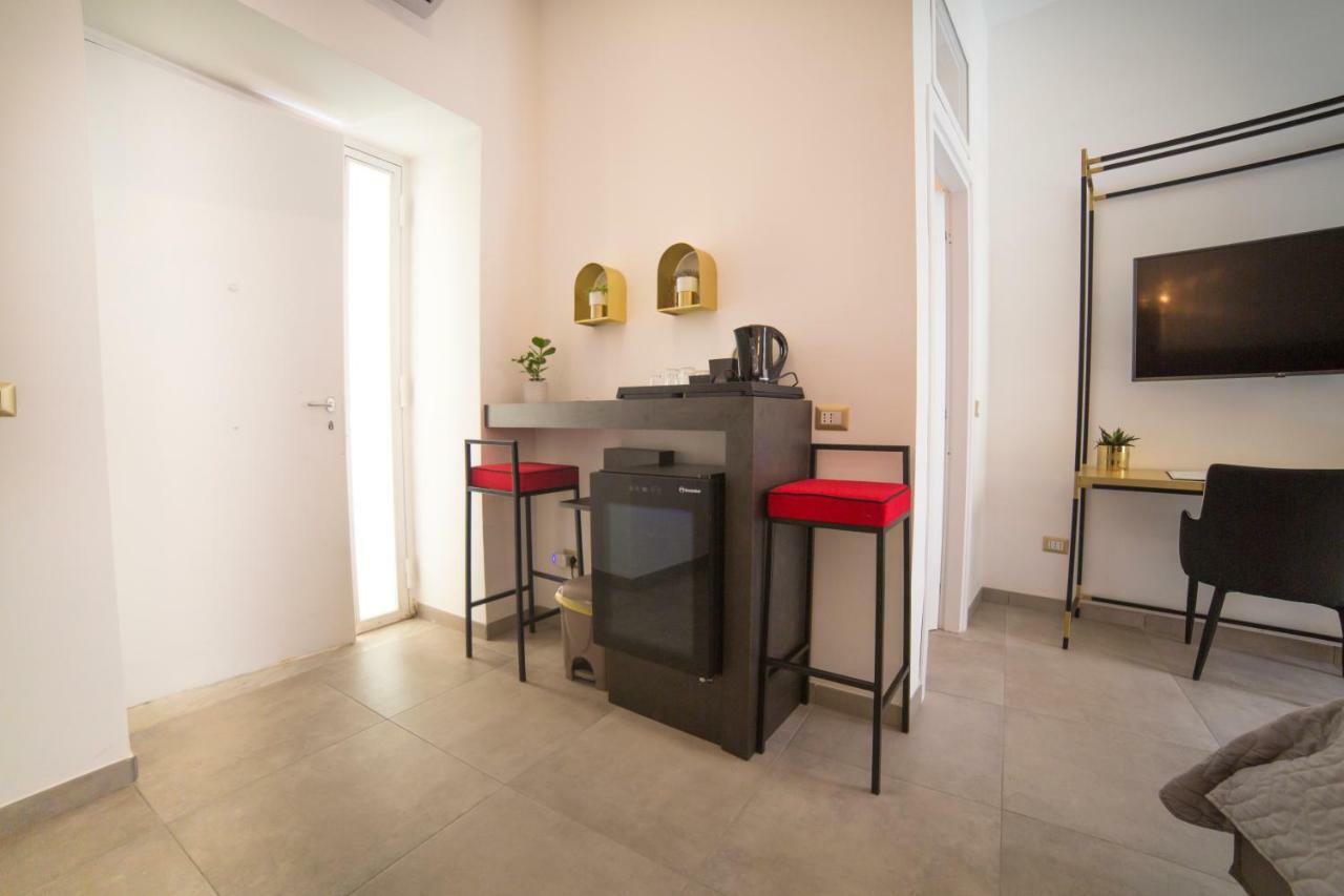 Plebiscitum 2.0 Bed & Breakfast Наполи Екстериор снимка